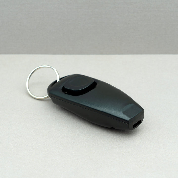 2-in-1 Dog Training Clicker & Whistle – Puppy Trainer